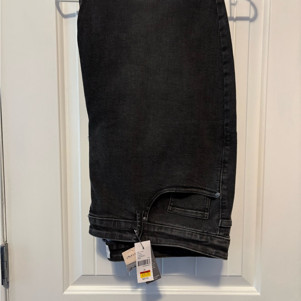 Women’s Black Skinny Jeans